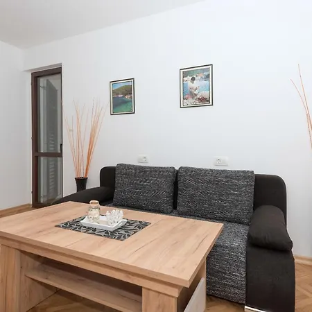 Royal M&m Apartamento *