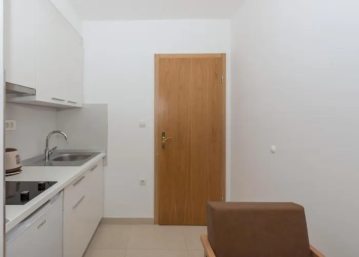 Royal M&m Apartamento Makarska